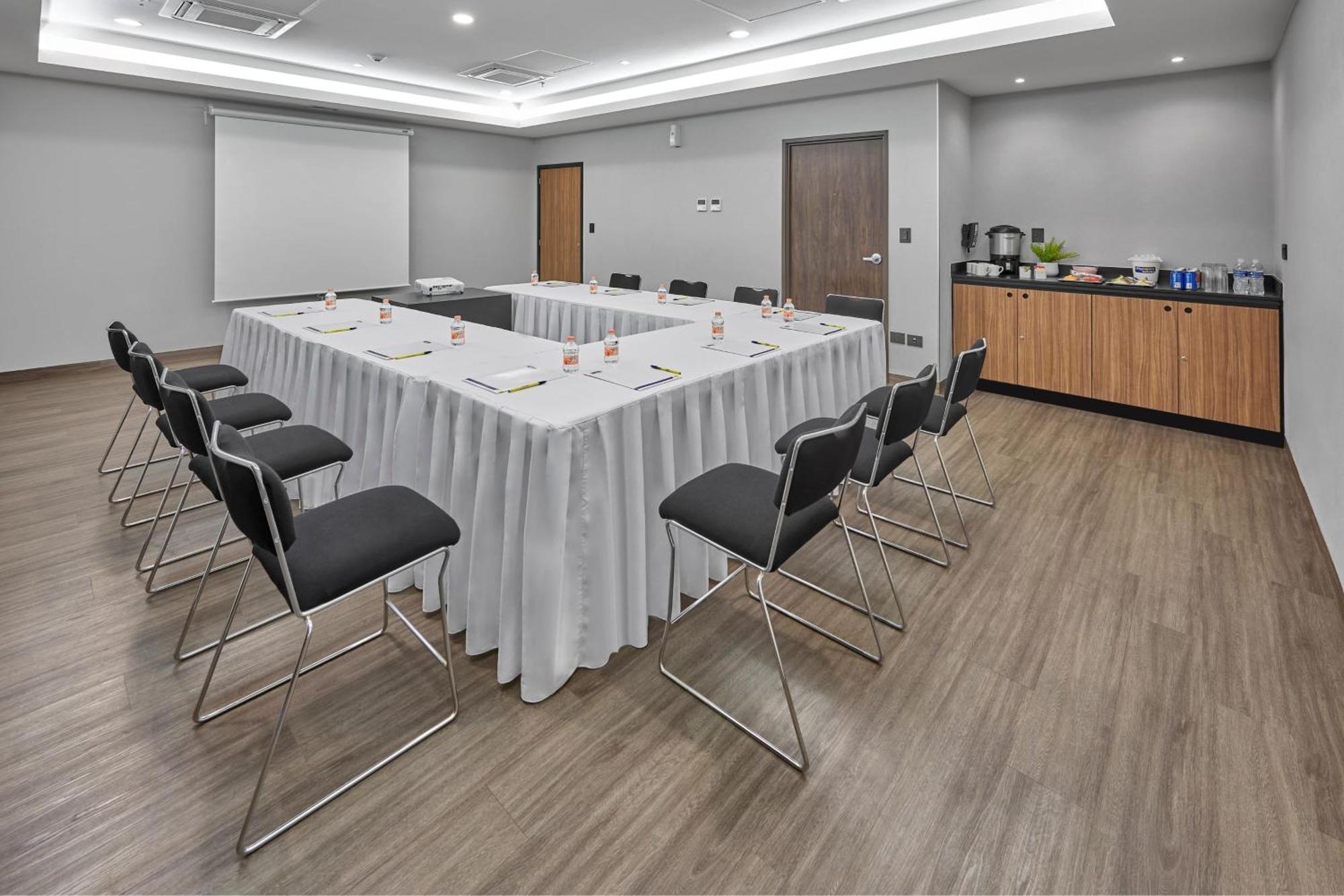 City Express By Marriott טפצ'ולה מראה חיצוני תמונה