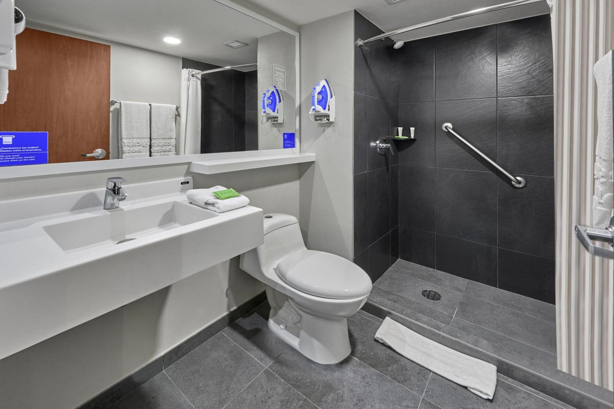 City Express By Marriott טפצ'ולה מראה חיצוני תמונה